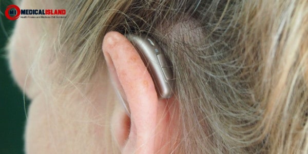 5 Signs You Might Need Hearing Aids
